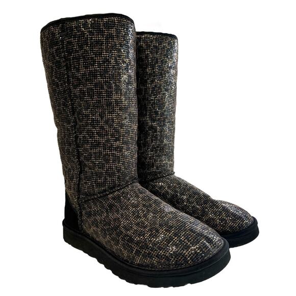 UGG Classic Tall Glitter Women Boots Leopard Animal Sherling Black US 7 Warm - Picture 1 of 11